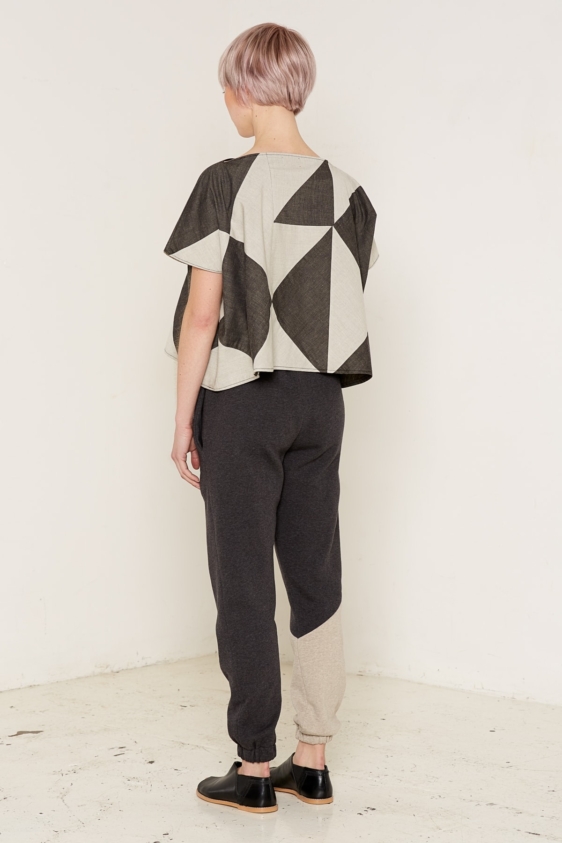 Rhea Top (Grey and Beige) - Image 3
