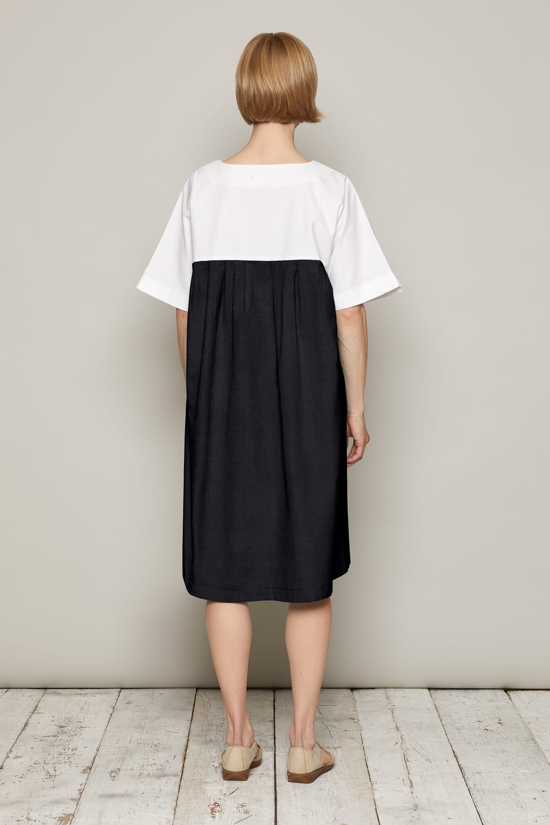 Cher Ami Dress (Black) - Image 3