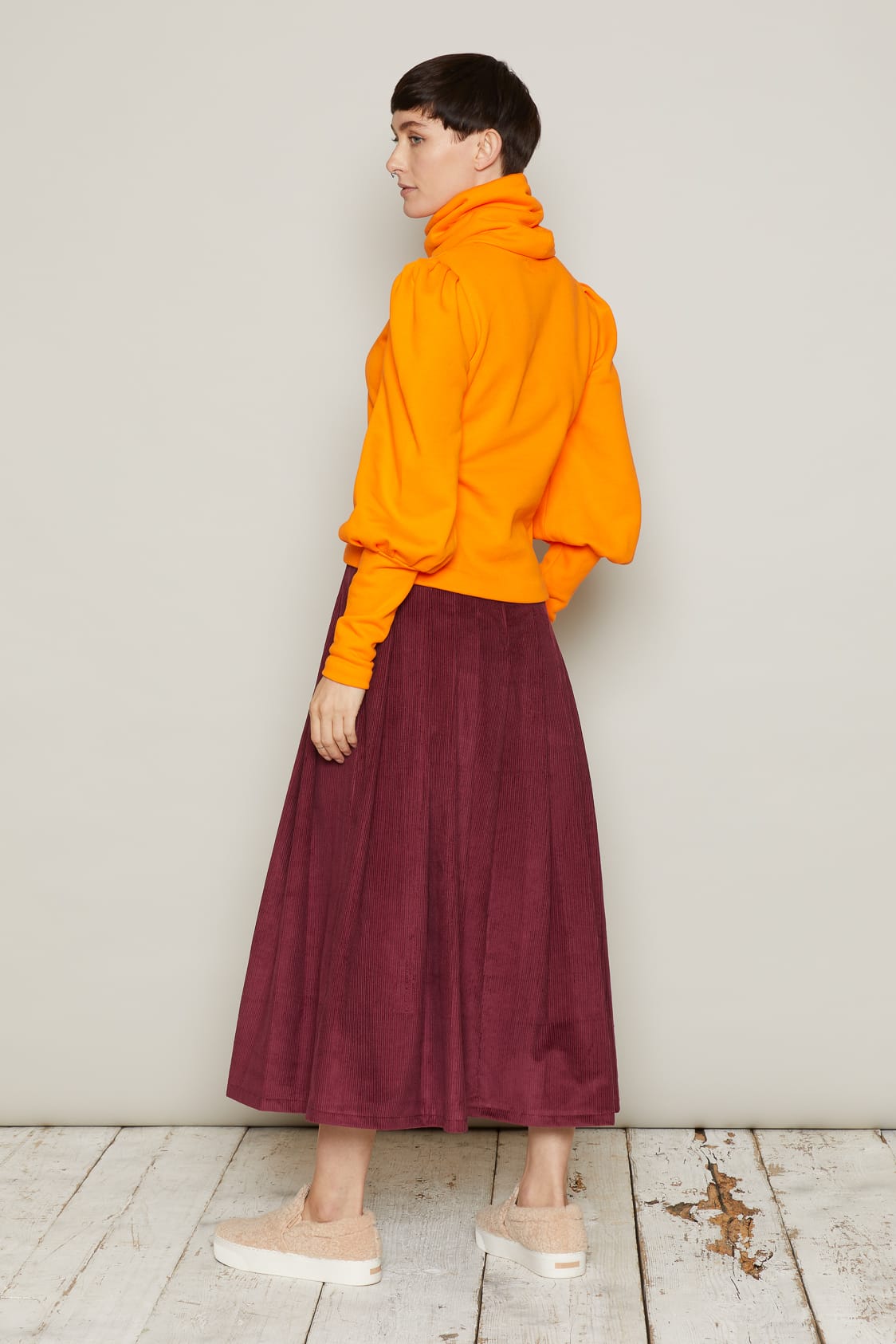 Logi Jumper (Orange) - Image 4