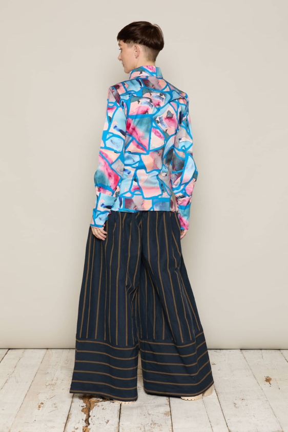 Abstract Western Ewa Shirt - Image 2